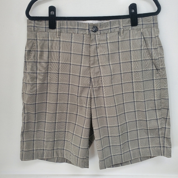 Greg Norman Tasso Elba Plaid Performance Golf Shorts Men's 32 - Picture 1 of 11